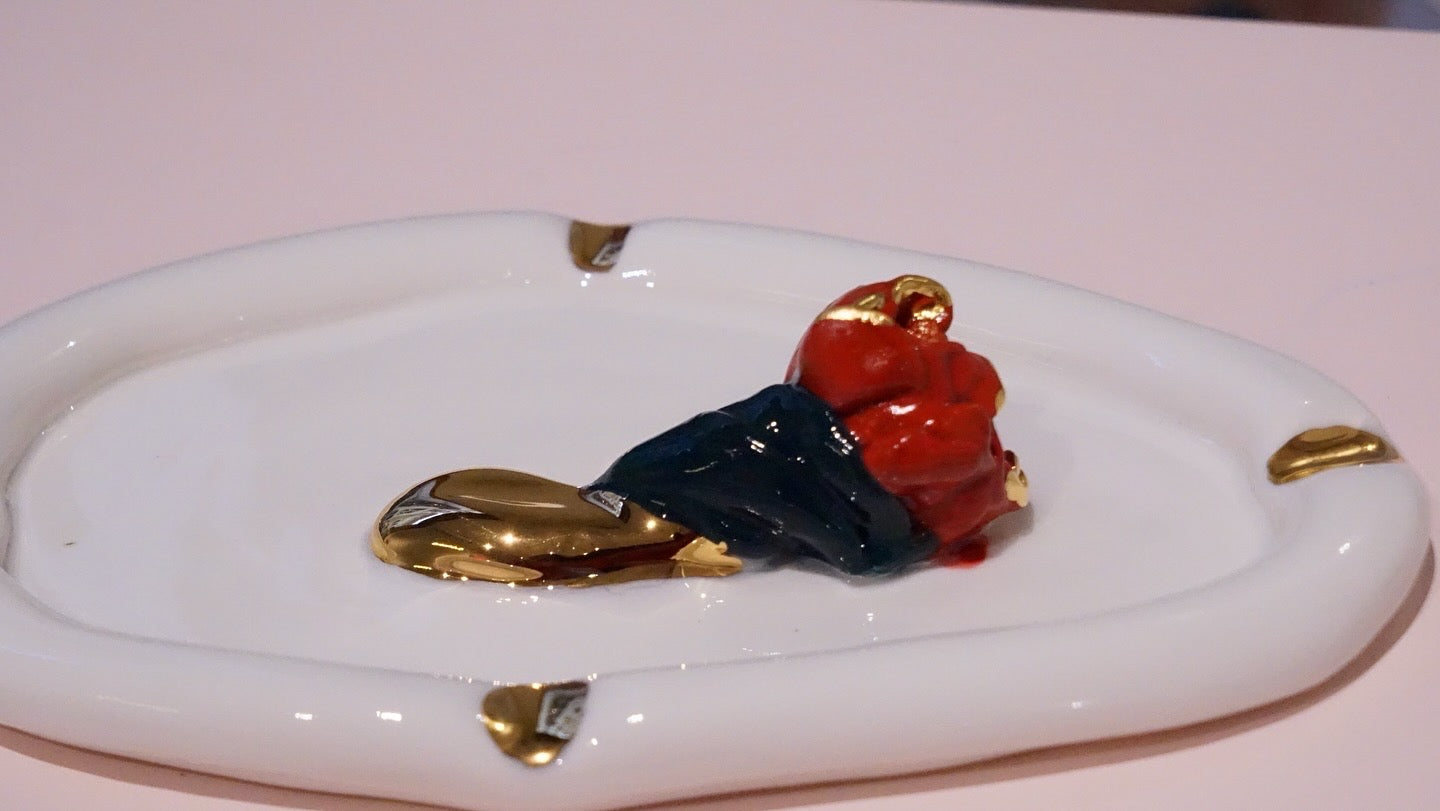 Sending a Rose Ashtray in White Porcelain