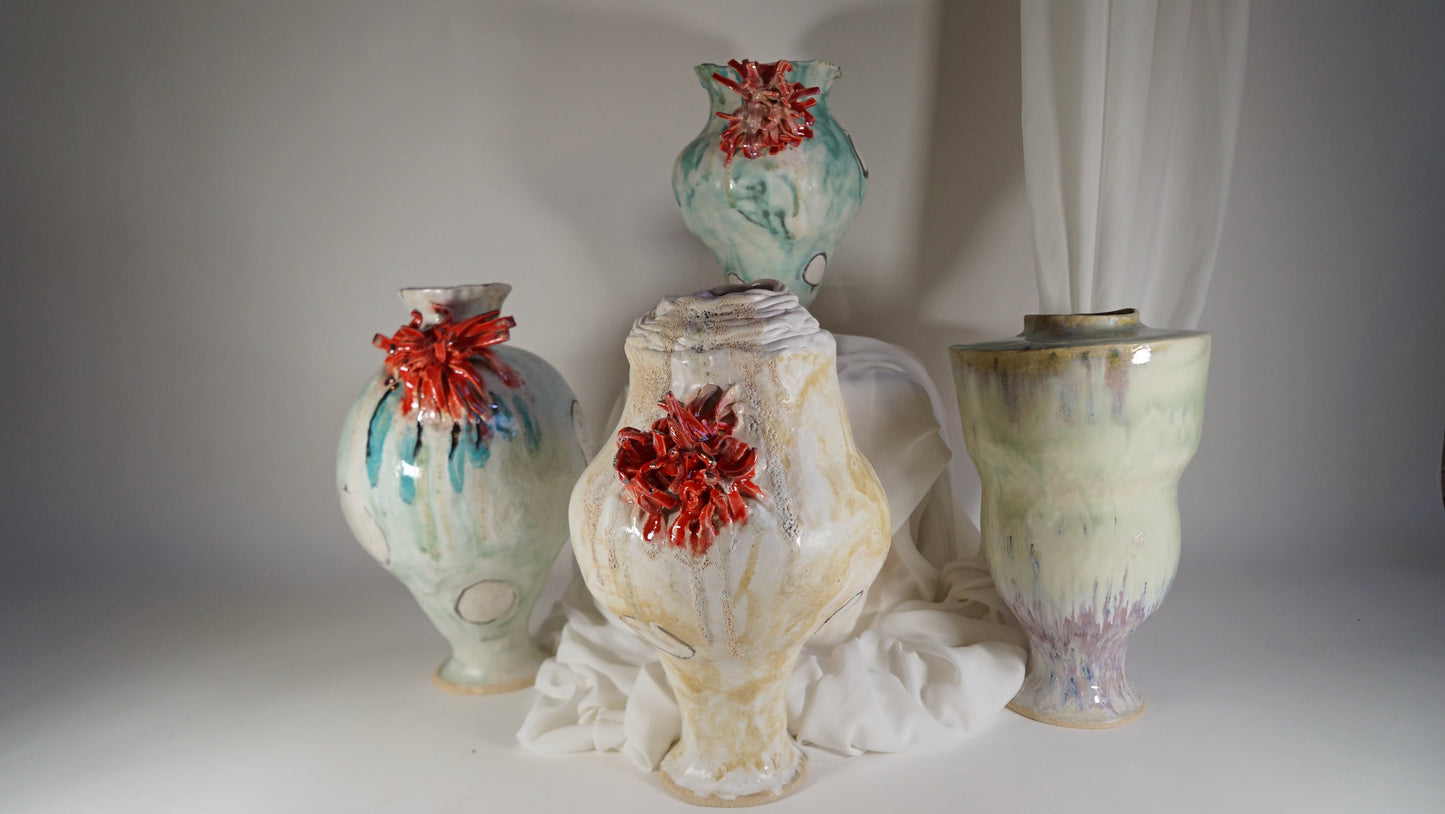 Festive Beige Olé Vessel