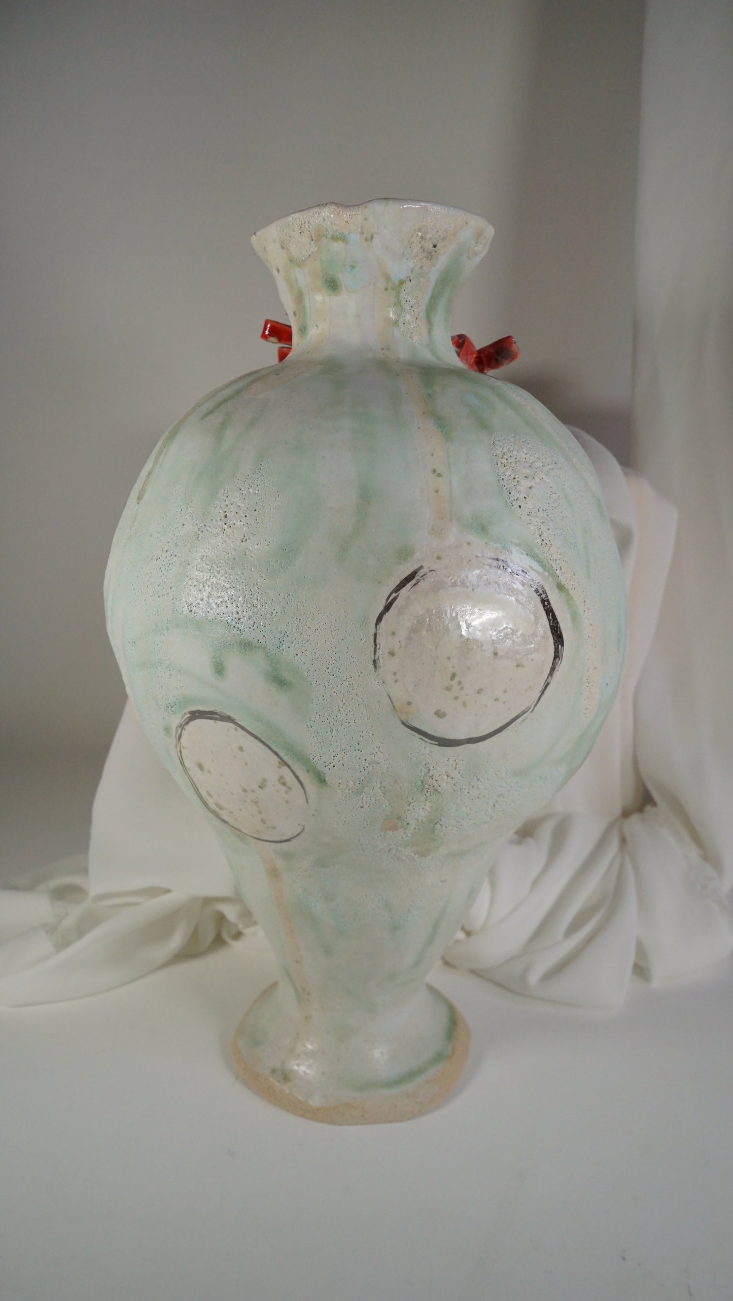 Festive Green Red OLé Vessel