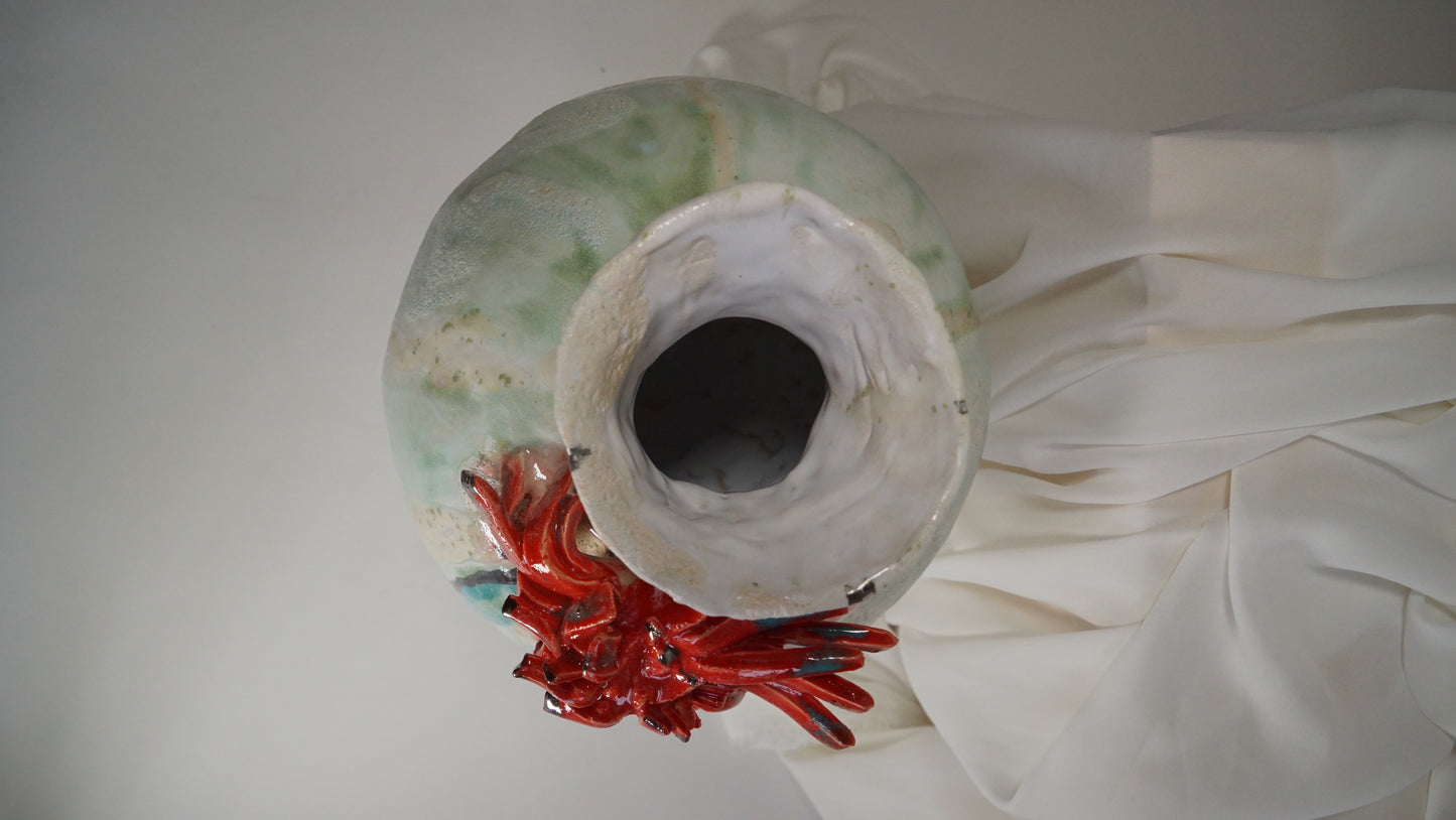 Festive Green Red OLé Vessel