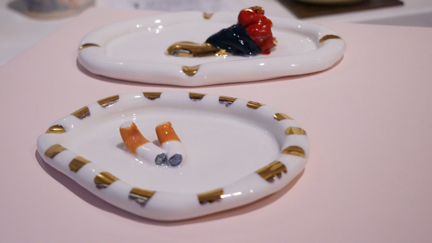 White Porcelain Ashtray with Cigarettes by Hania Jneid