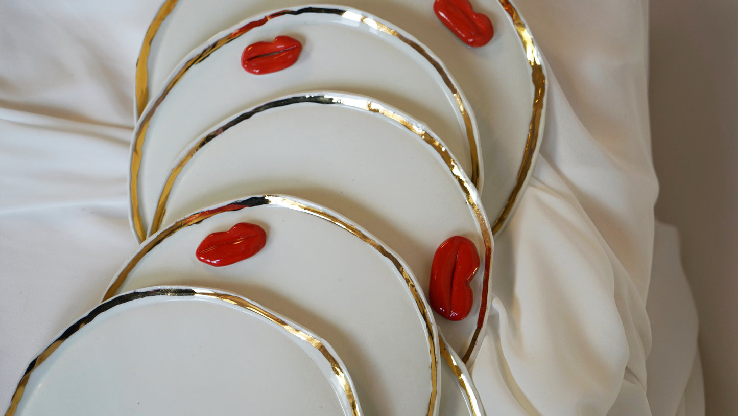 Lips Dinner Plates Set of 12 _ variations of White and Blue Porcelain