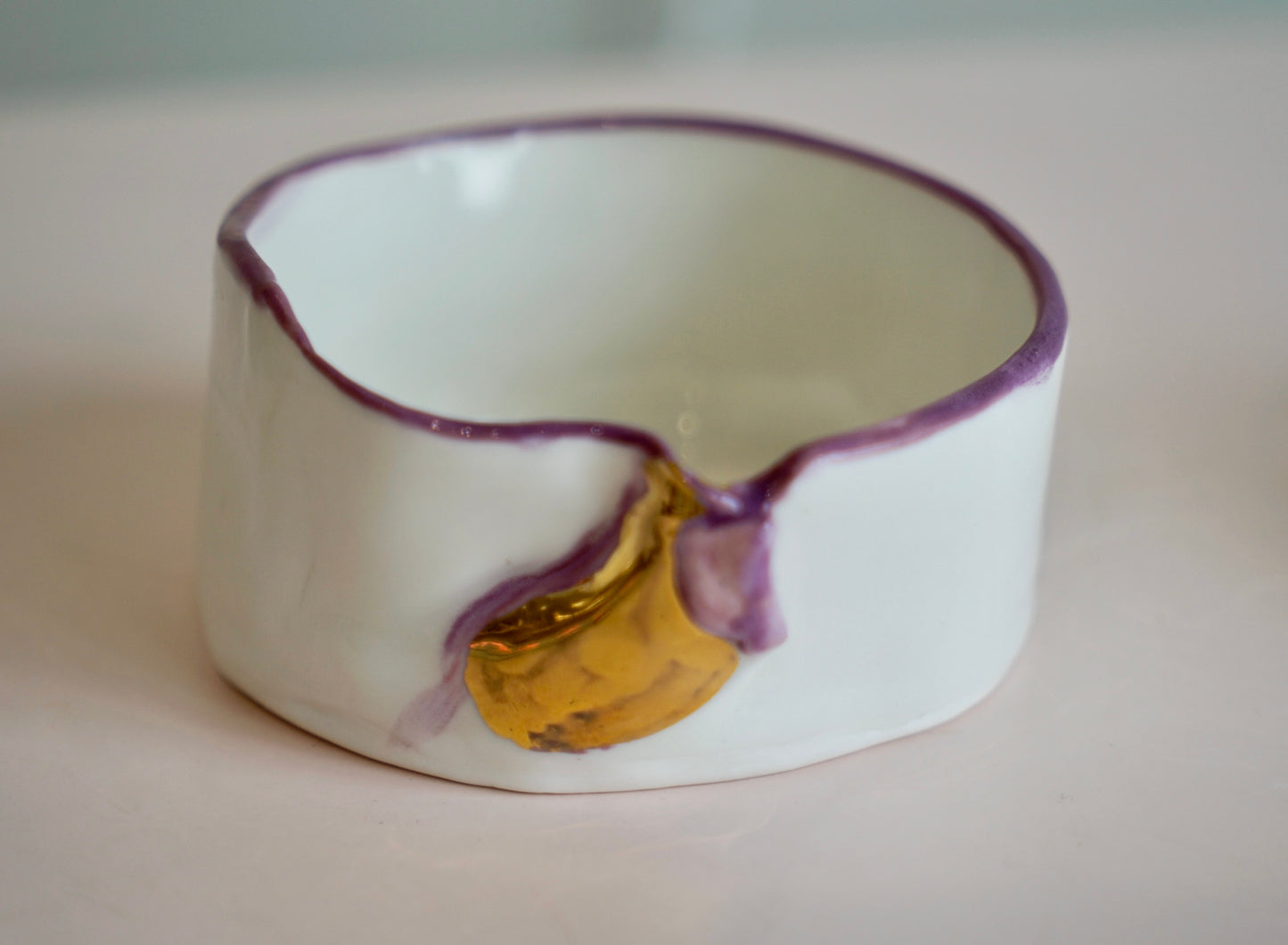 Satin Lips Porcelain Candy Holder