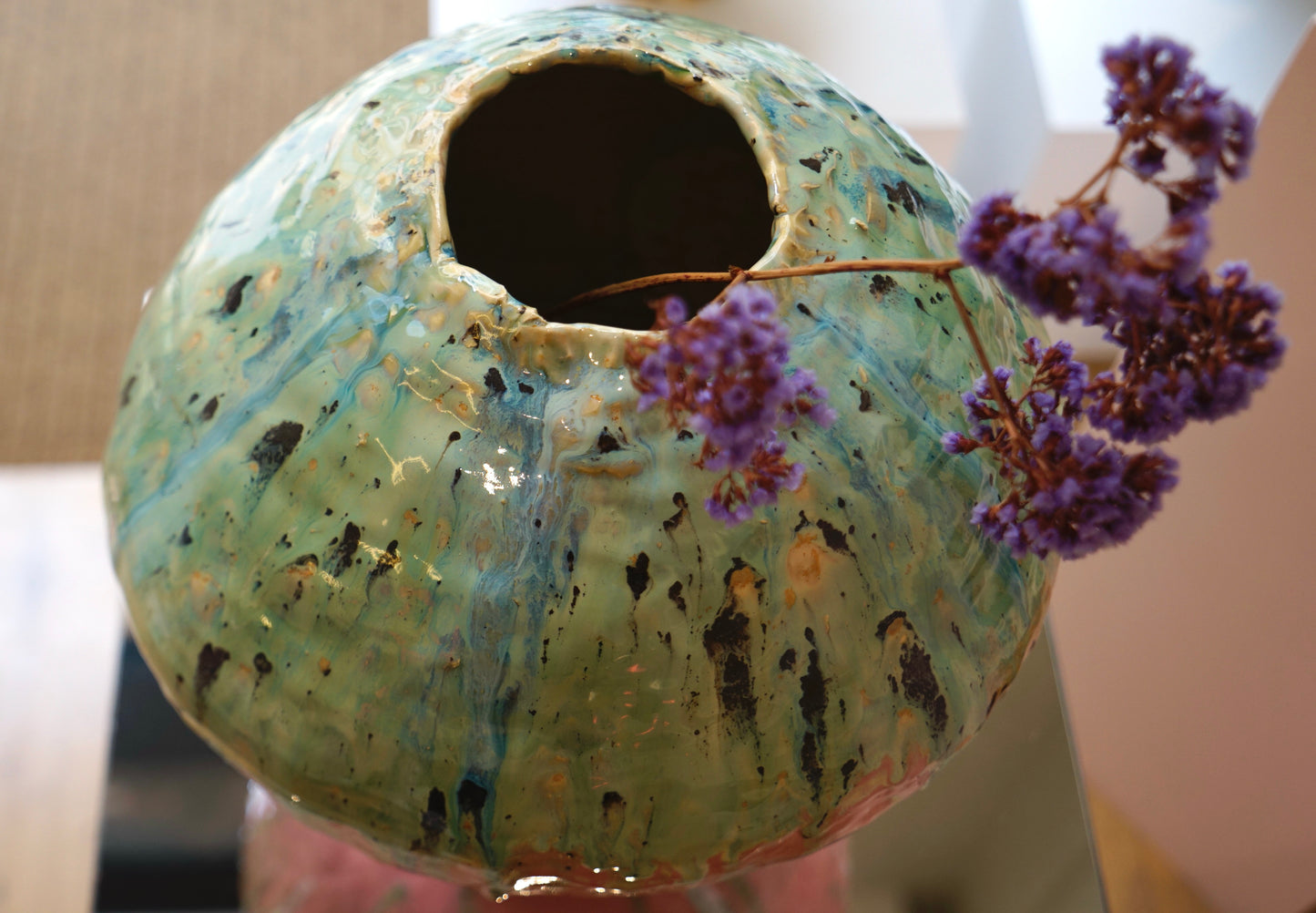 Naive vessel Tierra Nipon in Stoneware