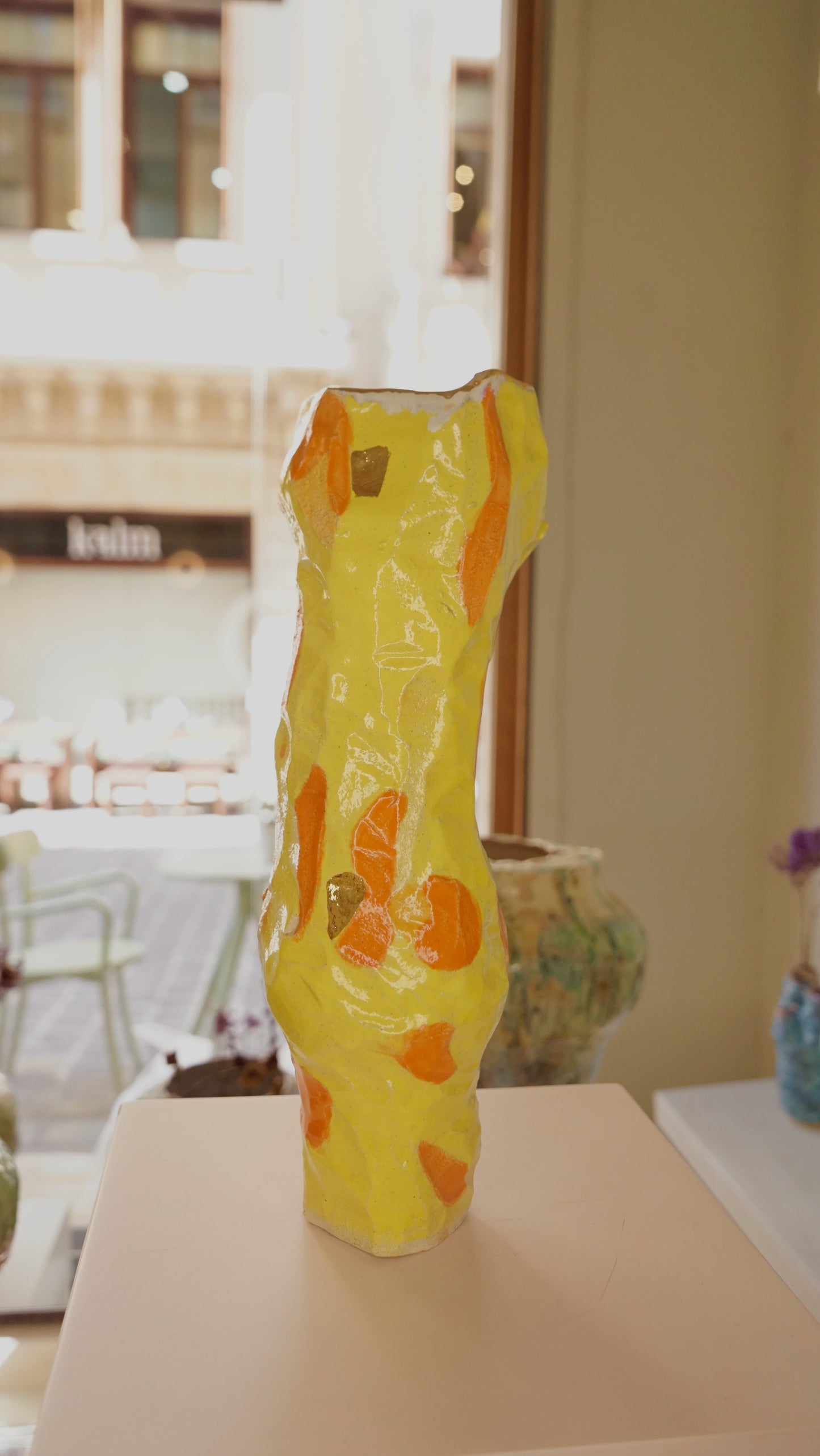 Solar Thread Naive Vase