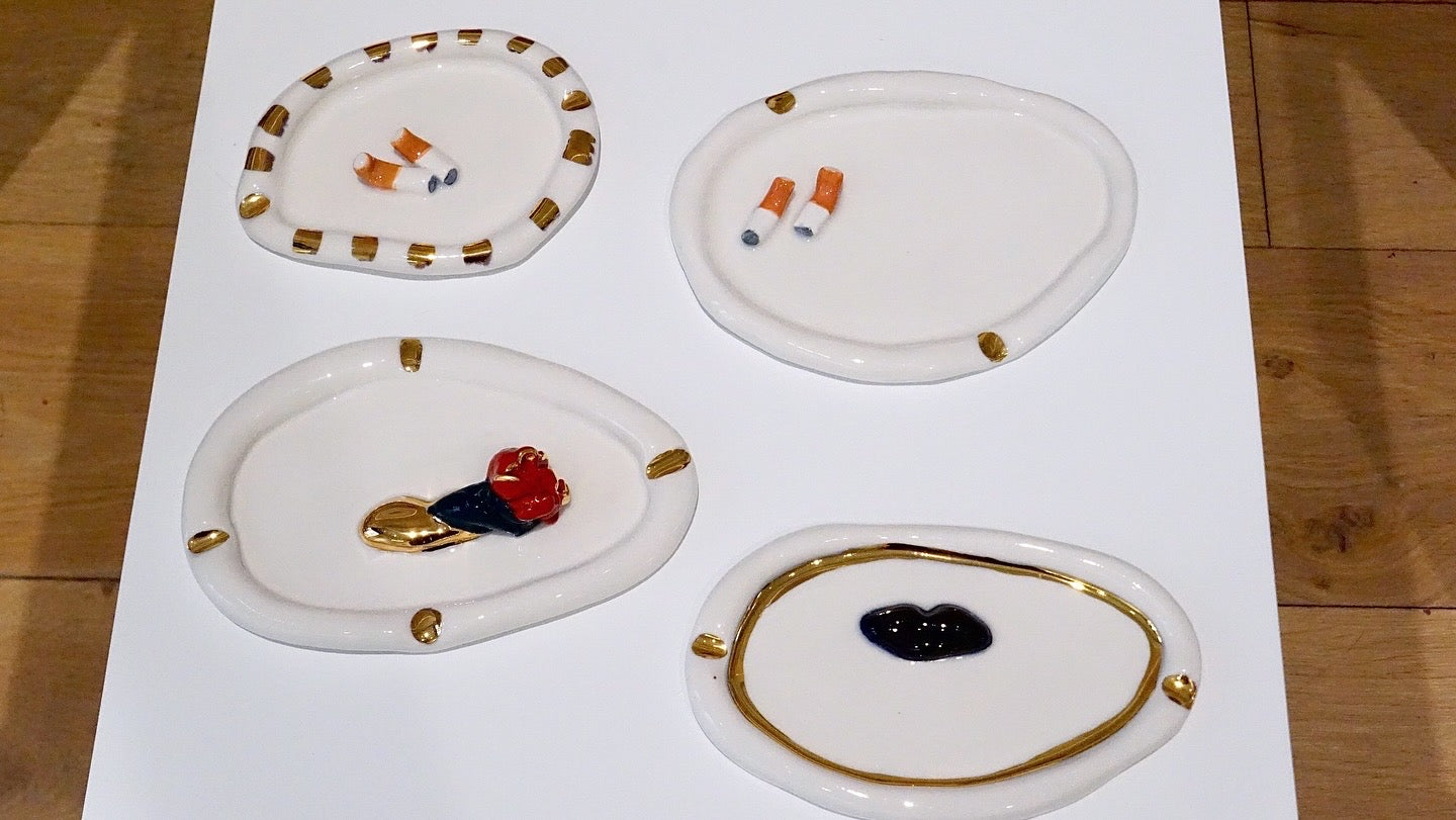 White Porcelain Ashtray with Cigarettes by Hania Jneid
