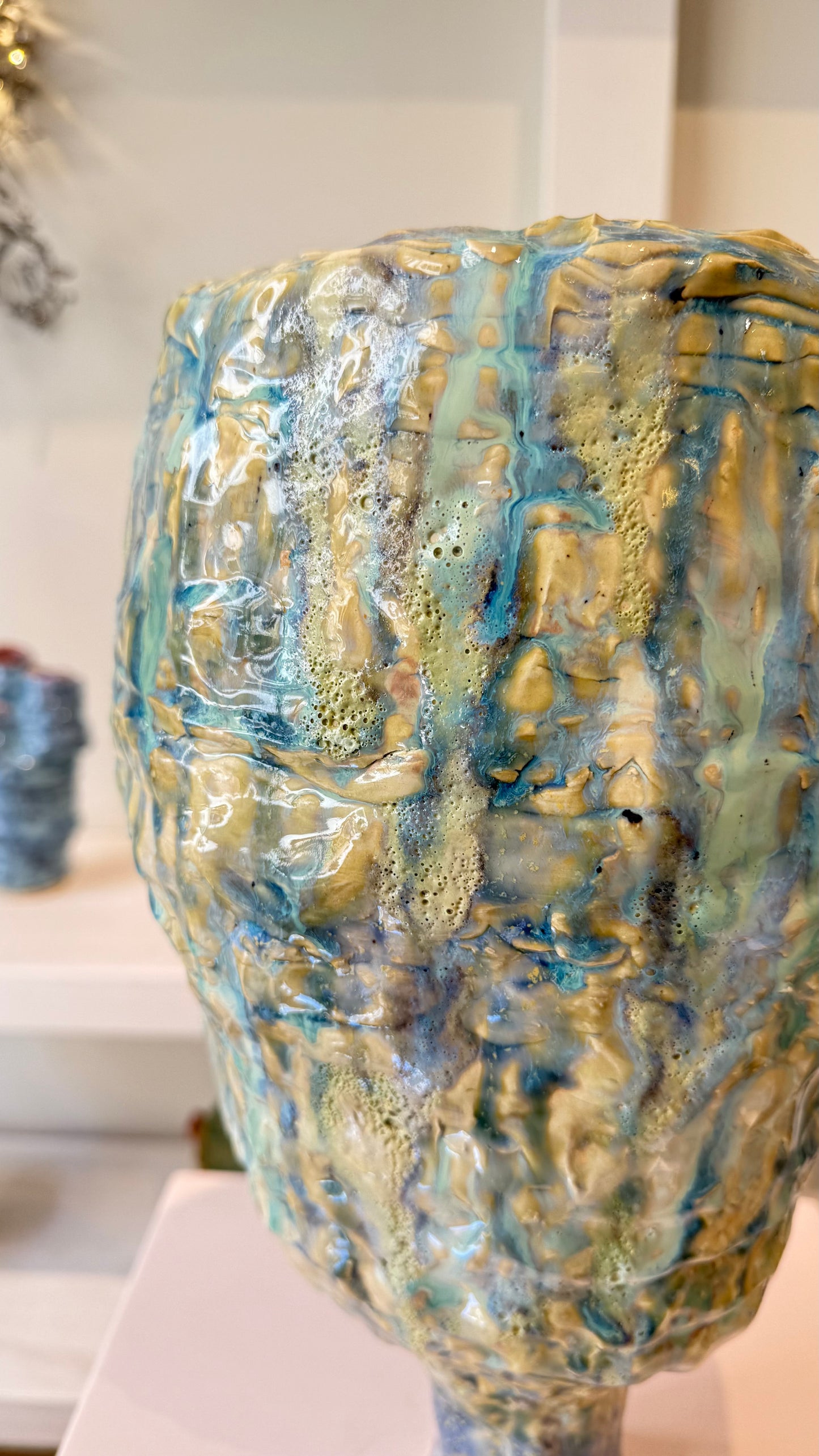 Naive Vessel Tierra Morena in Stoneware