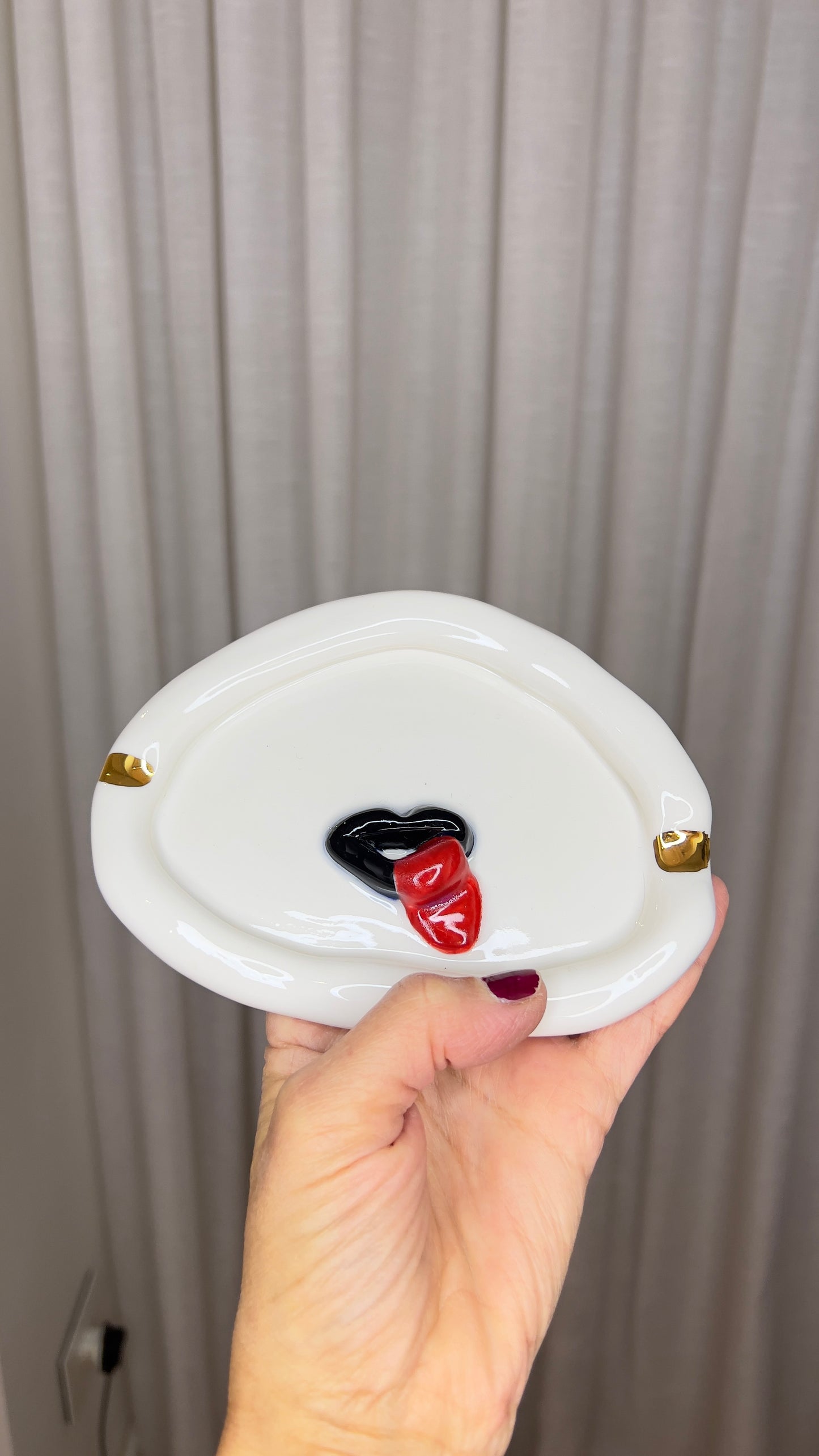 Never Mind Ashtray in White Porcelain by Hania Jneid