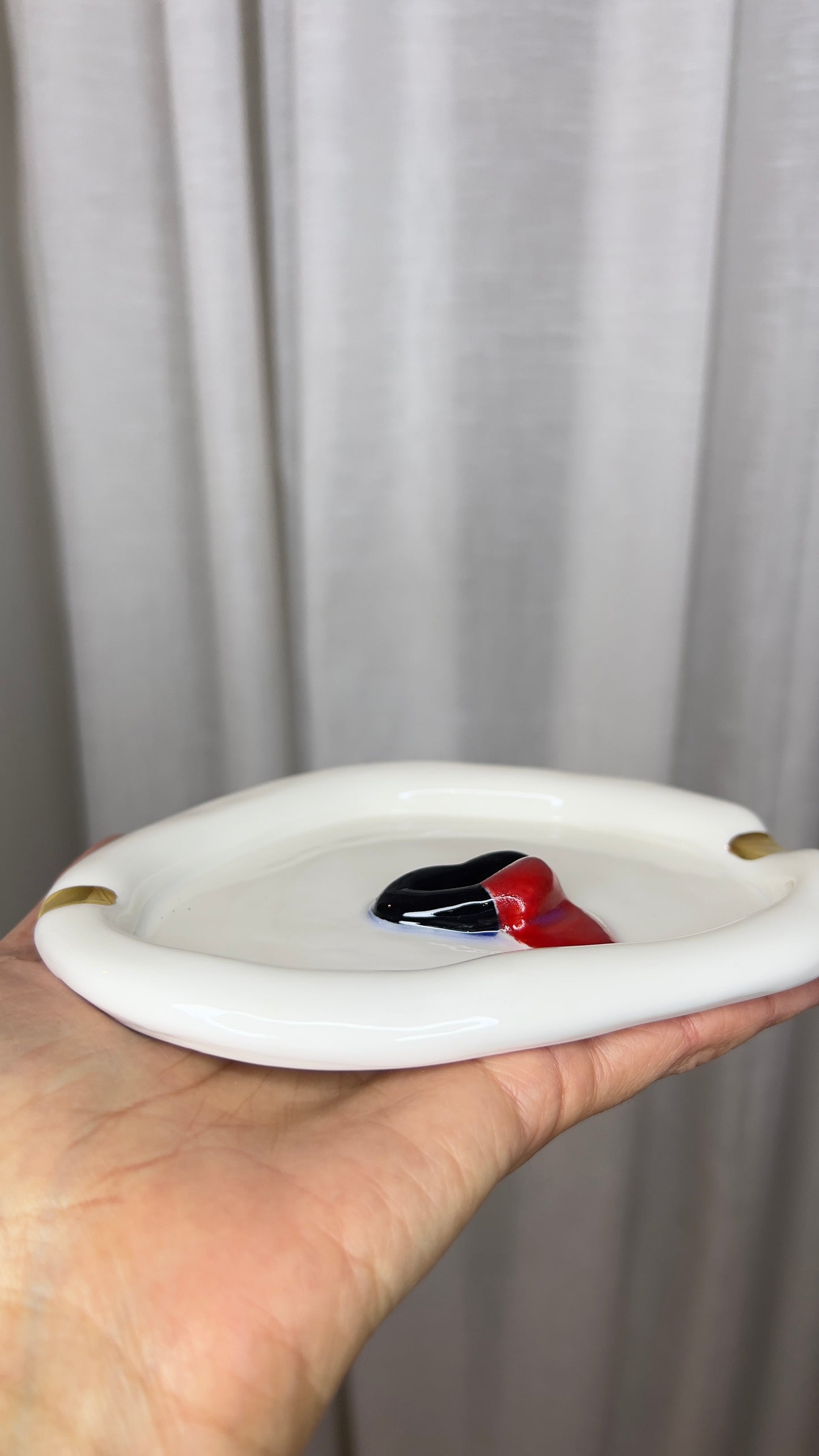 Never Mind Ashtray in White Porcelain by Hania Jneid