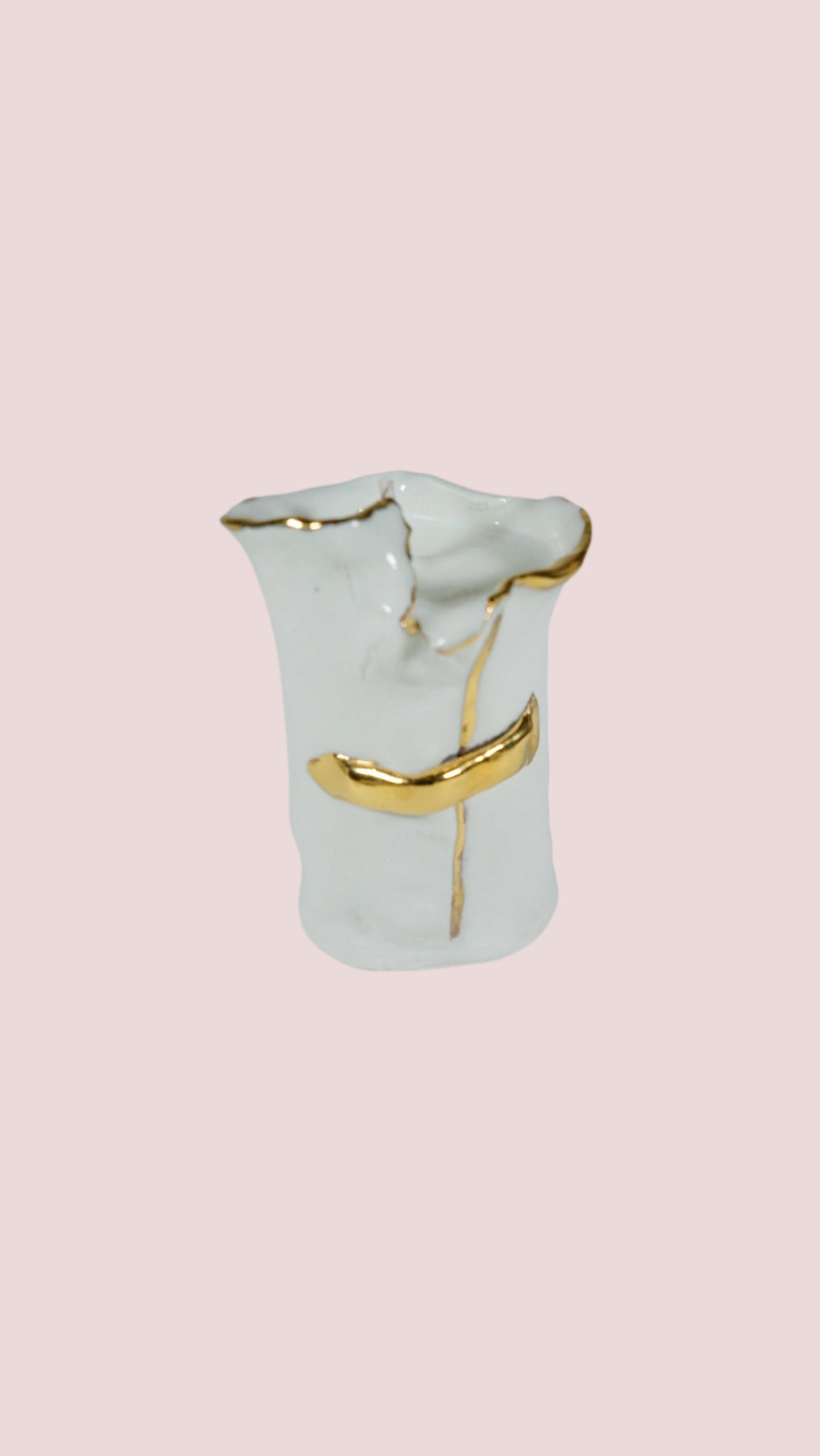 White and Gold Porcelain Candle holder No 5