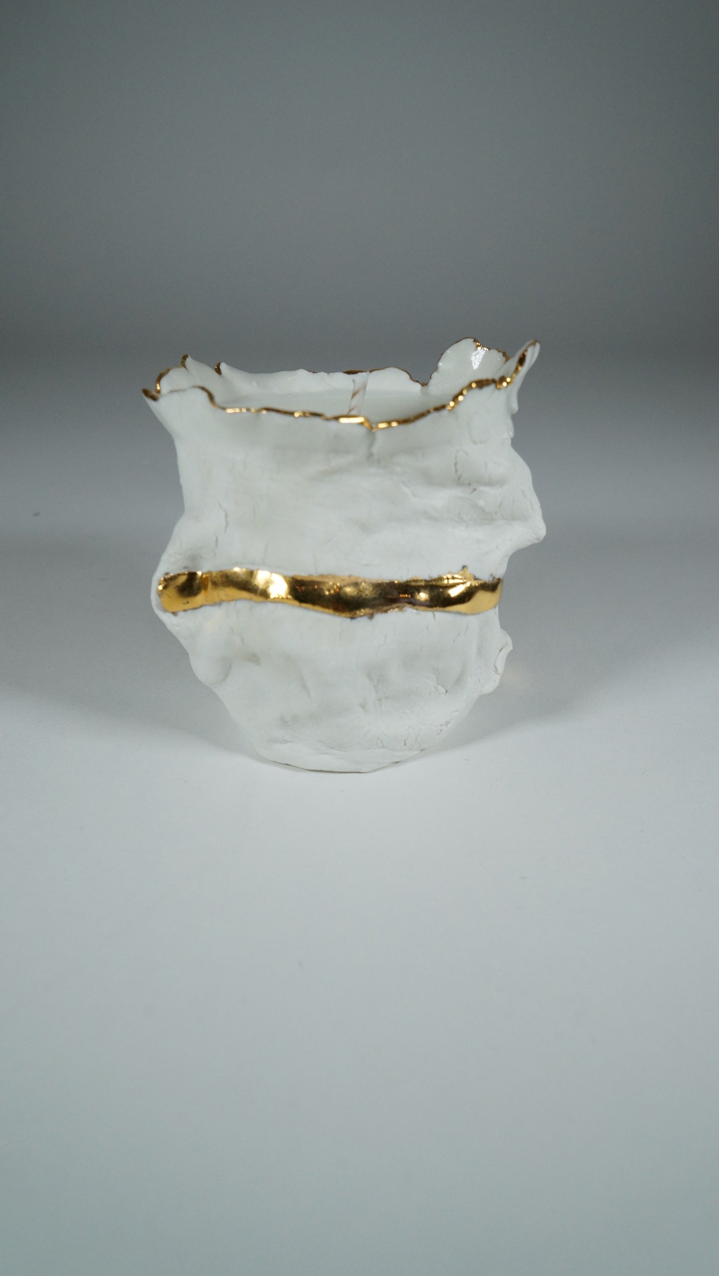 White and Gold Porcelain Candle Holder No 8