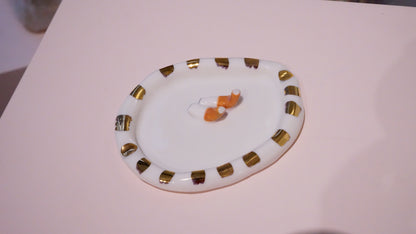 White Porcelain Ashtray with Cigarettes by Hania Jneid
