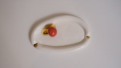 Lips Ashtray with BubbleGum in White Porcelain by Hania Jneid