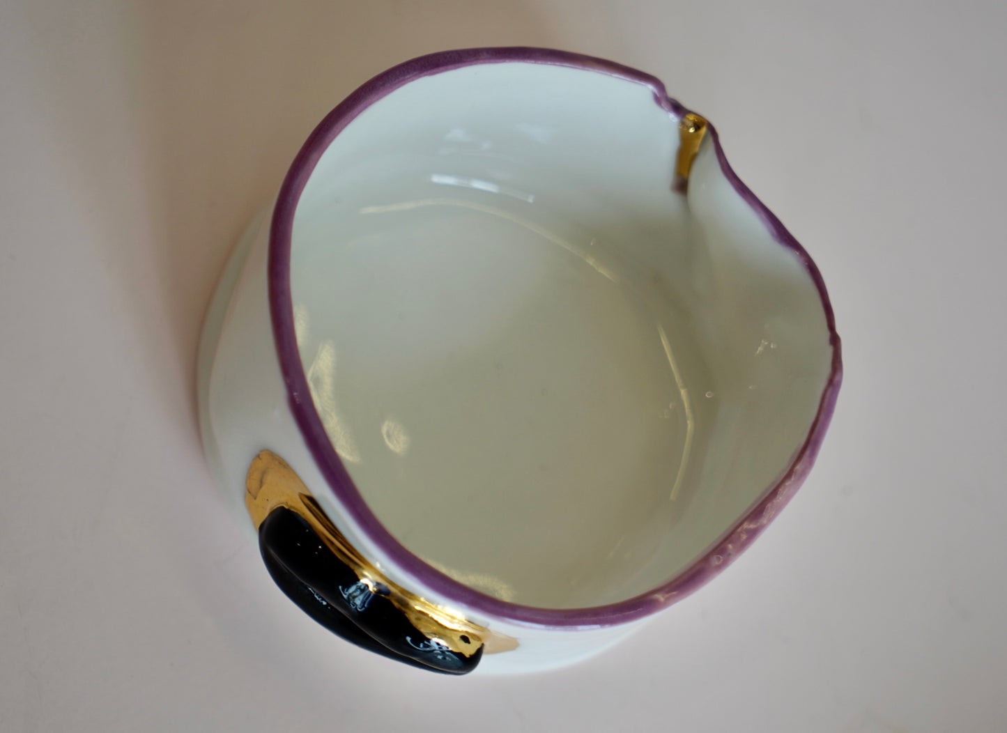 Satin Lips Porcelain Candy Holder