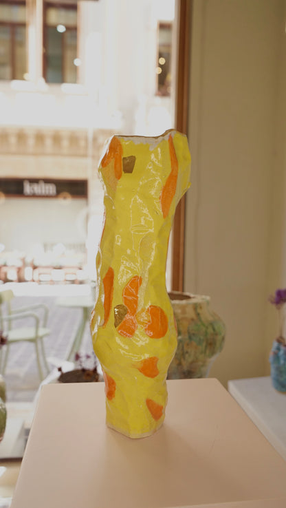 Solar Thread Naive Vase