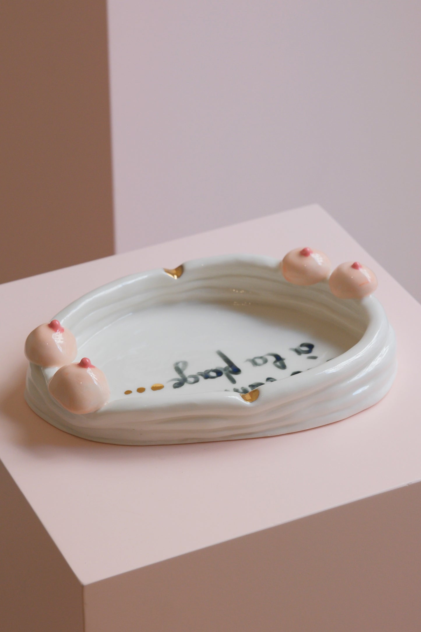 A La Plage! Ashtray in white Porcelain