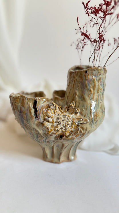 Naive Collection Vase in Earthy Beige by Hania Jneid